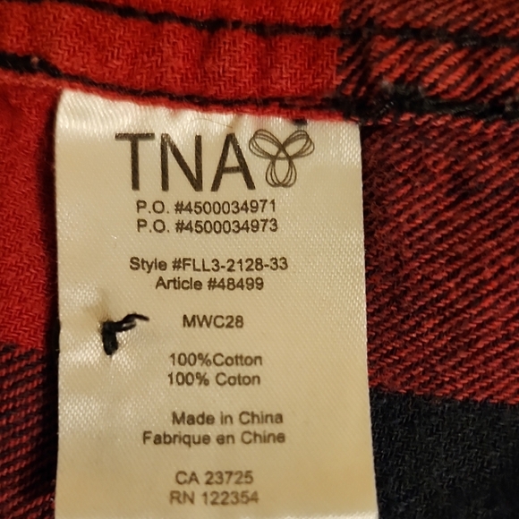TNA Oversized Red & Black Plaid Flannel Button-Front Shirt Women’s Small - Picture 7 of 11